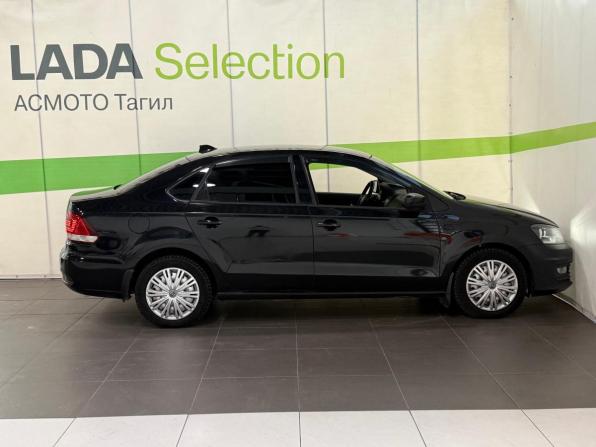Volkswagen Polo V Рестайлинг с пробегом 2016 года, цена 779 000 рублей, 288000 км, седан, Автокод Объявления