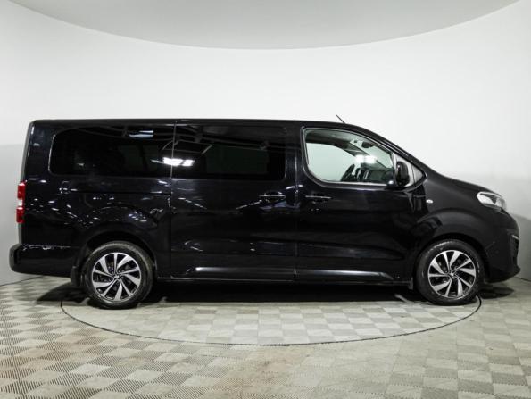 Peugeot Traveller I с пробегом 2019 года, цена 2 499 700 рублей, 212215 км, минивэн, Автокод Объявления
