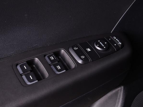 Kia Sportage IV Рестайлинг с пробегом 2021 года, цена 2 749 000 рублей, 68066 км, внедорожник, Автокод Объявления
