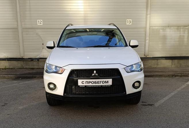 Mitsubishi Outlander II Рестайлинг с пробегом 2011 года, цена 849 000 рублей, 292645 км, внедорожник, Автокод Объявления