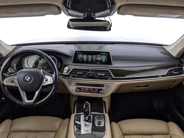 BMW 7 серии VI (G11/G12) с пробегом 2016 года, цена 2 900 000 рублей, 116576 км, седан, Автокод Объявления