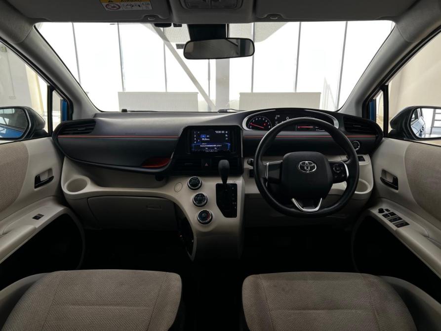 Toyota Sienta II Волгоград  - изображение 13
