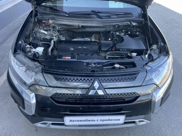 Mitsubishi Outlander III Рестайлинг 3 с пробегом 2021 года, цена 2 500 000 рублей, 140562 км, внедорожник, Автокод Объявления