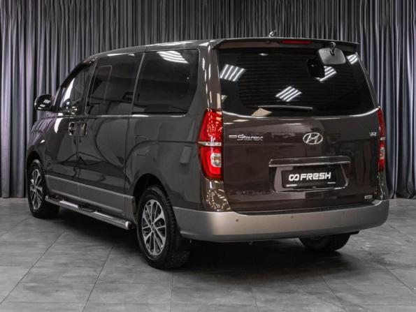 Hyundai Grand Starex I Рестайлинг 2 с пробегом 2020 года, цена 3 619 000 рублей, 154928 км, минивэн, Автокод Объявления