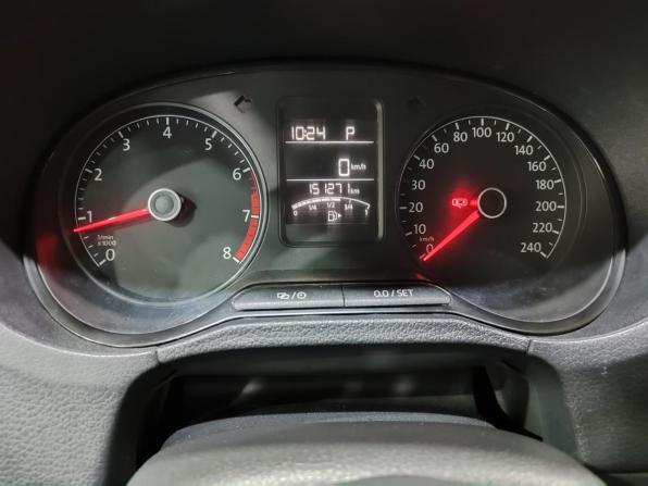 Volkswagen Polo V Рестайлинг с пробегом 2015 года, цена 990 000 рублей, 151300 км, седан, Автокод Объявления