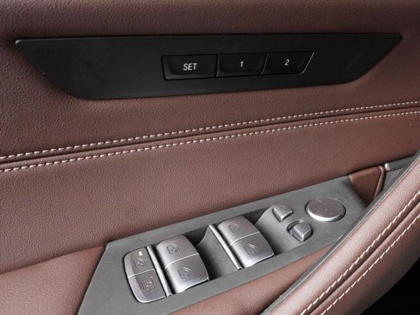 BMW 5 серии VII (G30/G31/G38) Рестайлинг с пробегом 2022 года, цена 6 249 000 рублей, 12744 км, седан, Автокод Объявления