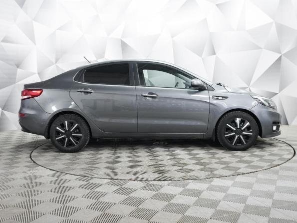 Kia Rio III Рестайлинг с пробегом 2017 года, цена 900 000 рублей, 178132 км, седан, Автокод Объявления