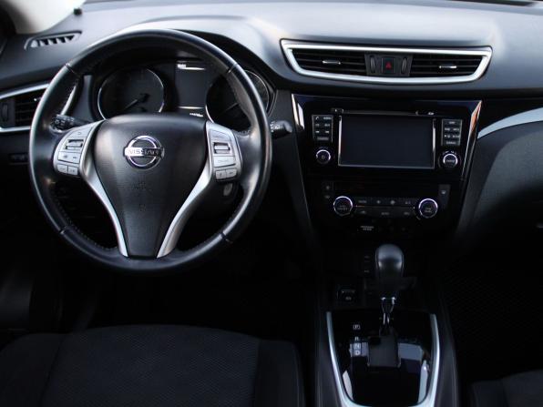 Nissan Qashqai II с пробегом 2017 года, цена 1 329 000 рублей, 93534 км, внедорожник, Автокод Объявления