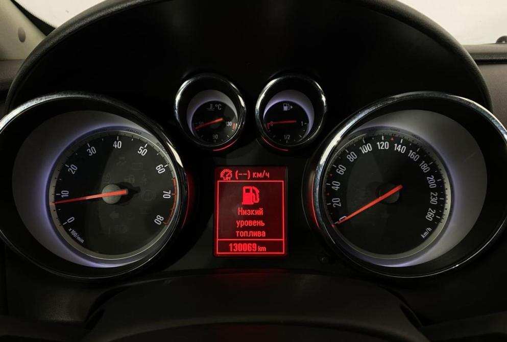Opel Astra J Рестайлинг Саранск  - изображение 16