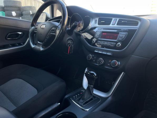 Kia Ceed II с пробегом 2012 года, цена 819 000 рублей, 156000 км, хэтчбек, Автокод Объявления