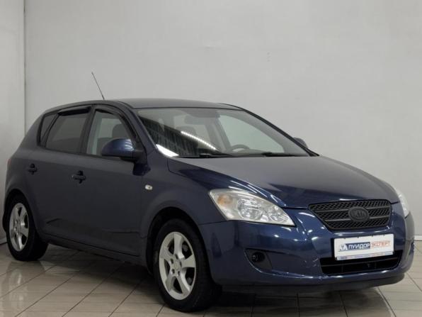 Kia Ceed I с пробегом 2007 года, цена 679 000 рублей, 210216 км, хэтчбек, Автокод Объявления