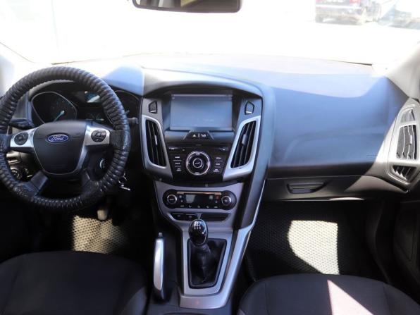 Ford Focus III с пробегом 2013 года, цена 579 000 рублей, 220000 км, хэтчбек, Автокод Объявления