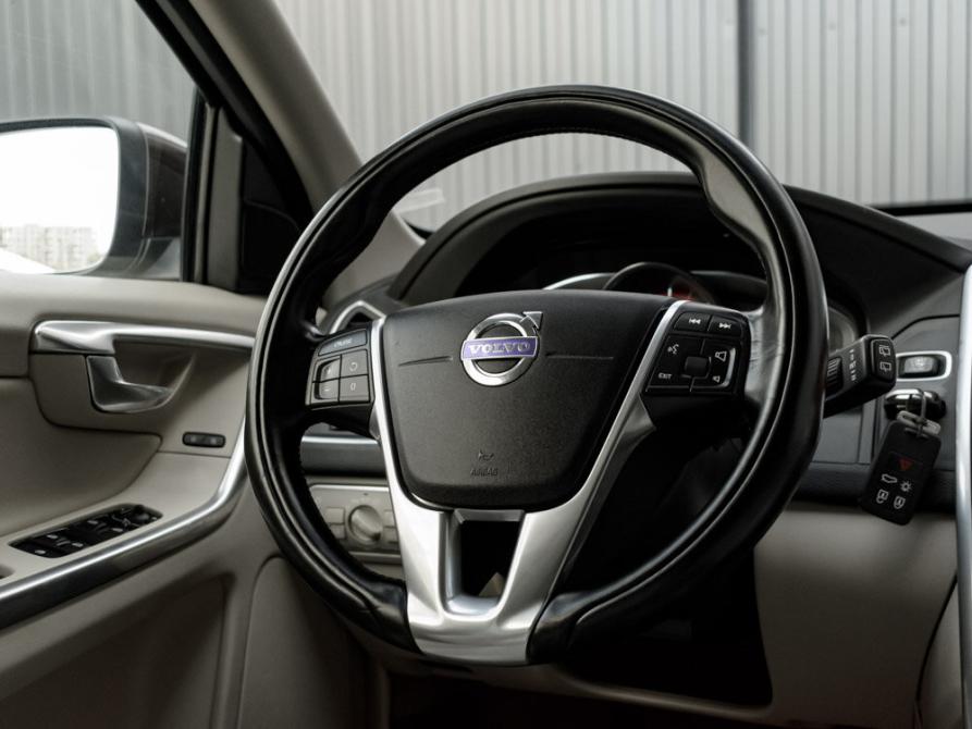 Volvo XC60 I Рестайлинг Екатеринбург  - изображение 15