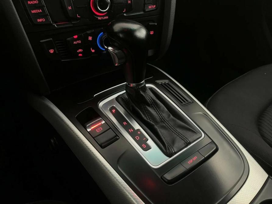 Audi A4 IV (B8) Псков  - изображение 15