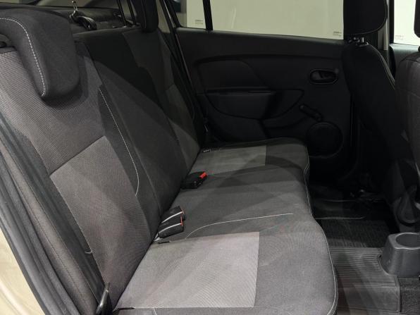Renault Logan II Рестайлинг с пробегом 2021 года, цена 1 199 000 рублей, 99449 км, седан, Автокод Объявления