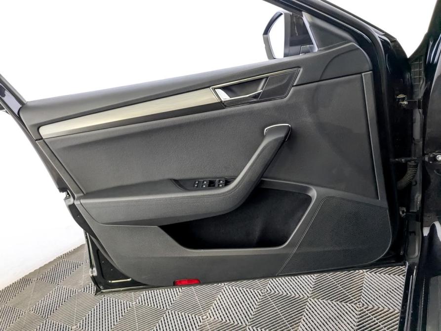 Skoda Superb III Рестайлинг Москва  - изображение 18