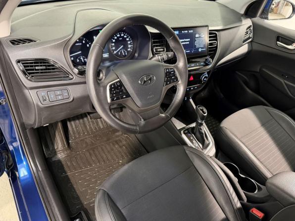 Hyundai Solaris II Рестайлинг с пробегом 2022 года, цена 1 749 800 рублей, 51000 км, седан, Автокод Объявления