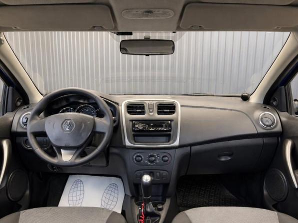 Renault Logan II с пробегом 2015 года, цена 647 000 рублей, 151229 км, седан, Автокод Объявления