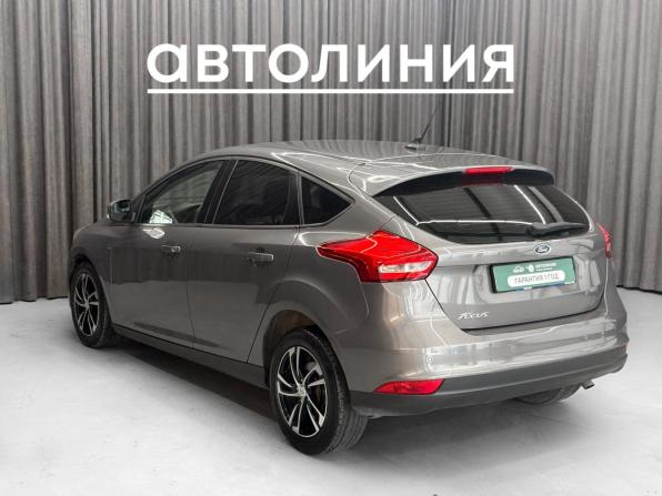 Ford Focus III Рестайлинг с пробегом 2017 года, цена 1 029 000 рублей, 95500 км, хэтчбек, Автокод Объявления