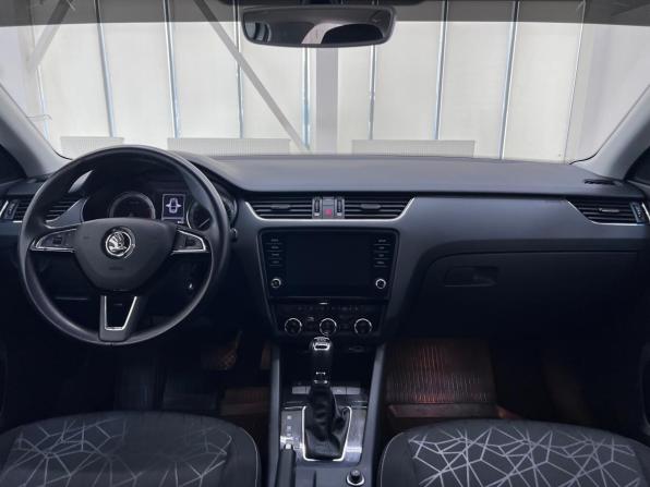 Skoda Octavia III (A7) Рестайлинг с пробегом 2020 года, цена 2 430 000 рублей, 39825 км, лифтбек, Автокод Объявления