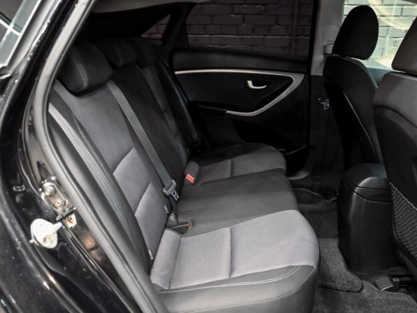 Hyundai i30 II с пробегом 2013 года, цена 900 000 рублей, 175336 км, хэтчбек, Автокод Объявления