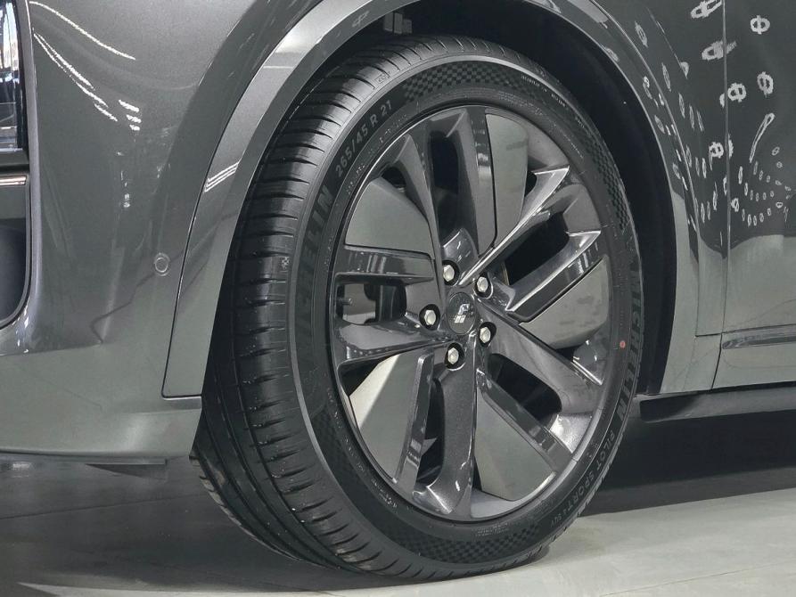 Li Auto (Lixiang) L9 I Рестайлинг Новосибирск  - изображение 25