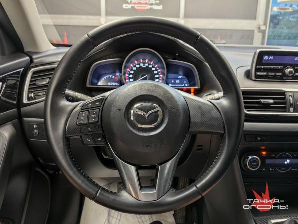Mazda 3 III (BM) с пробегом 2014 года, цена 1 078 000 рублей, 155000 км, хэтчбек, Автокод Объявления