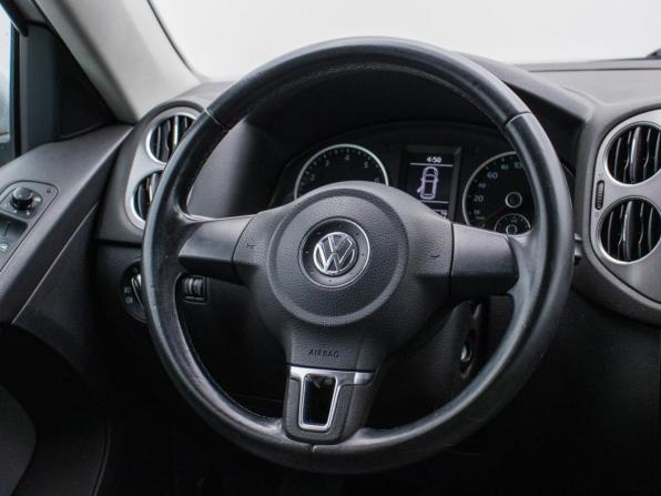 Volkswagen Tiguan I с пробегом 2011 года, цена 880 000 рублей, 185122 км, внедорожник, Автокод Объявления
