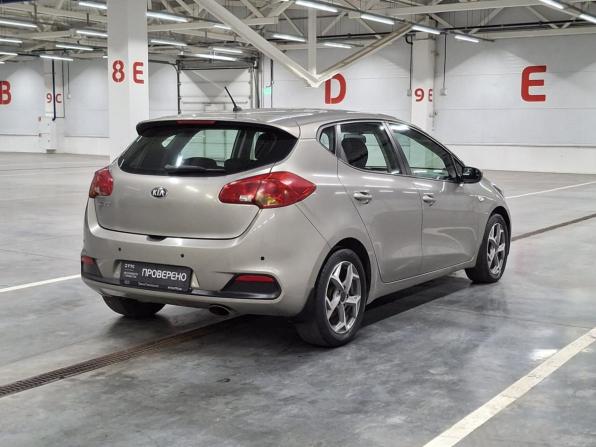 Kia Ceed II с пробегом 2013 года, цена 890 000 рублей, 215577 км, хэтчбек, Автокод Объявления
