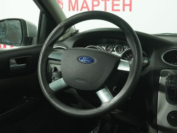 Ford Focus II Рестайлинг с пробегом 2011 года, цена 589 000 рублей, 150846 км, хэтчбек, Автокод Объявления