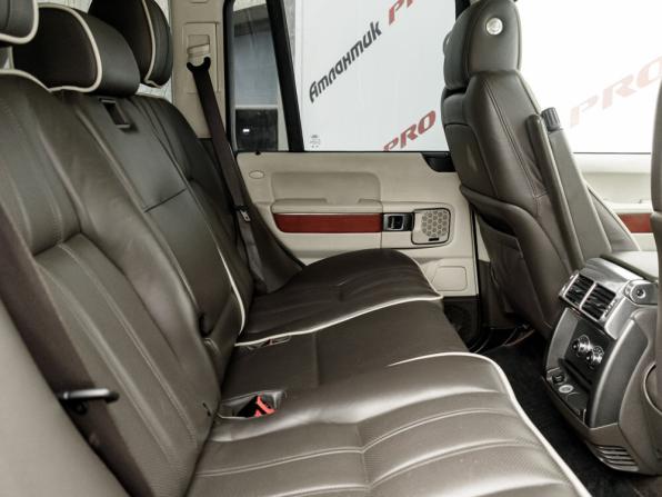 Land Rover Range Rover III Рестайлинг 2 с пробегом 2009 года, цена 1 900 000 рублей, 271062 км, внедорожник, Автокод Объявления