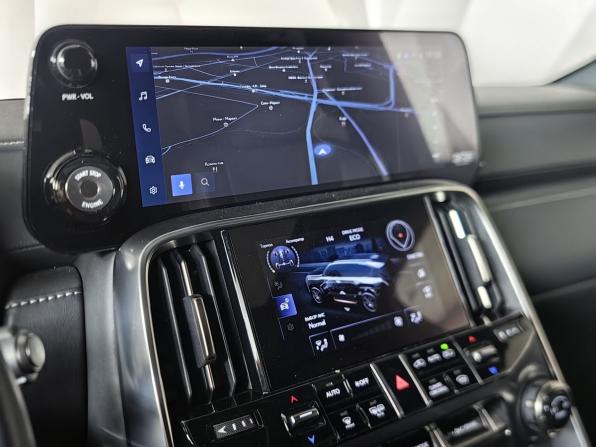 Lexus LX IV с пробегом 2025 года, цена 15 399 000 рублей, 36834 км, внедорожник, Автокод Объявления