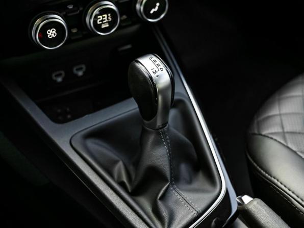 Renault Arkana I с пробегом 2019 года, цена 1 580 000 рублей, 101712 км, внедорожник, Автокод Объявления