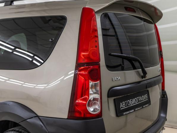 Lada (ВАЗ) Largus I с пробегом 2017 года, цена 989 000 рублей, 122574 км, универсал, Автокод Объявления