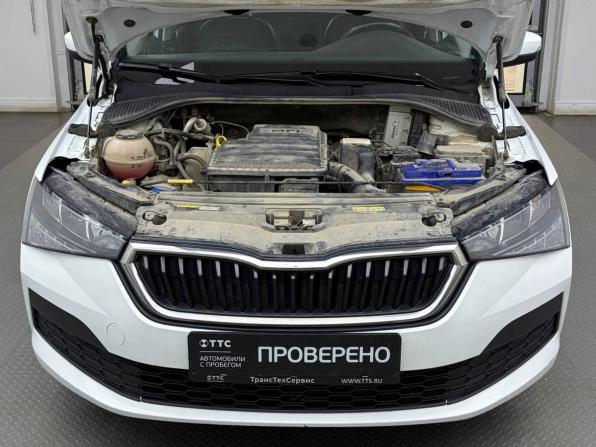 Skoda Rapid II с пробегом 2021 года, цена 1 450 000 рублей, 124811 км, лифтбек, Автокод Объявления