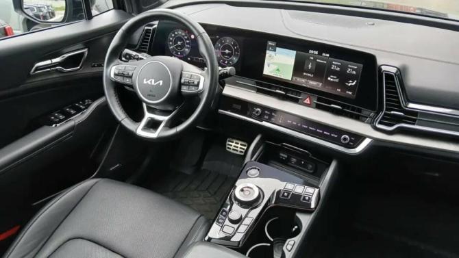 Kia Sportage V с пробегом 2023 года, цена 3 724 000 рублей, 40748 км, внедорожник, Автокод Объявления