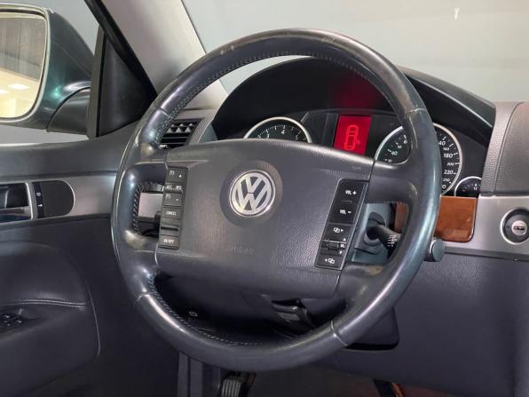 Volkswagen Touareg I Рестайлинг с пробегом 2008 года, цена 1 399 000 рублей, 347592 км, внедорожник, Автокод Объявления