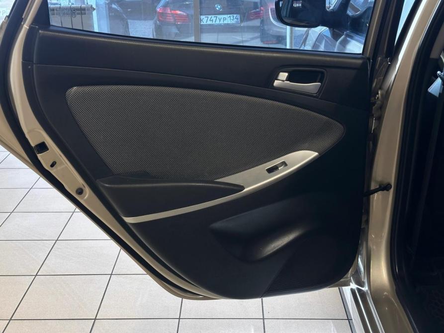Hyundai Solaris I Волгоград  - изображение 15