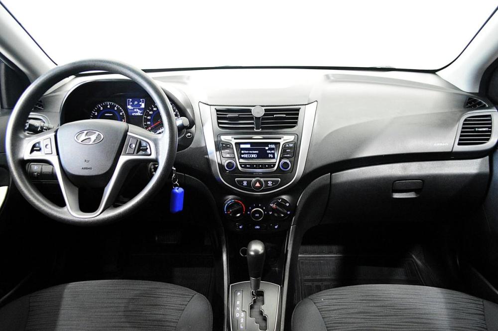 Hyundai Solaris I Рестайлинг Сургут  - изображение 11