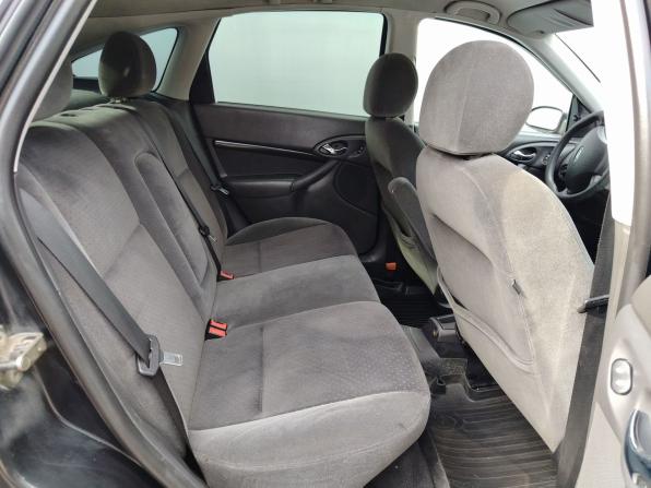 Ford Focus I Рестайлинг с пробегом 2004 года, цена 269 000 рублей, 341541 км, хэтчбек, Автокод Объявления