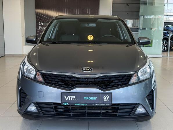 Kia Rio IV Рестайлинг с пробегом 2021 года, цена 1 517 000 рублей, 80349 км, седан, Автокод Объявления