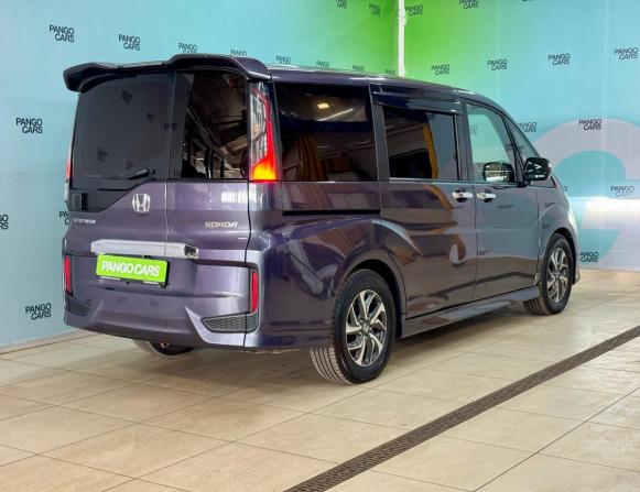 Honda Stepwgn V с пробегом 2015 года, цена 1 650 000 рублей, 202950 км, минивэн, Автокод Объявления