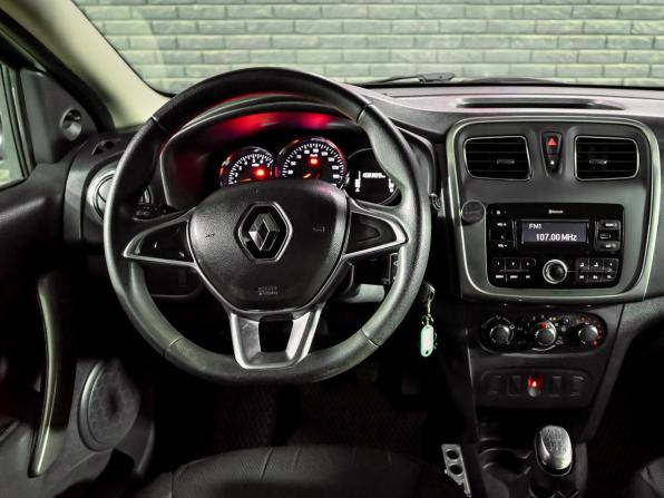 Renault Logan II Рестайлинг с пробегом 2021 года, цена 850 000 рублей, 158307 км, седан, Автокод Объявления