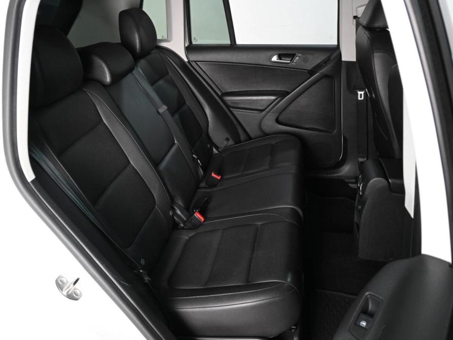 Volkswagen Tiguan I Рестайлинг Ростов-на-Дону  - изображение 7