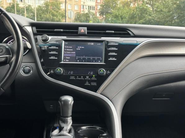 Toyota Camry VIII (XV70) с пробегом 2018 года, цена 2 390 000 рублей, 81450 км, седан, Автокод Объявления