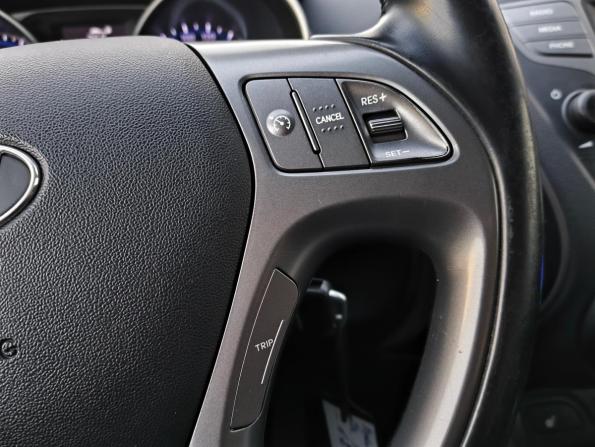 Hyundai ix35 I Рестайлинг с пробегом 2013 года, цена 987 000 рублей, 212820 км, внедорожник, Автокод Объявления