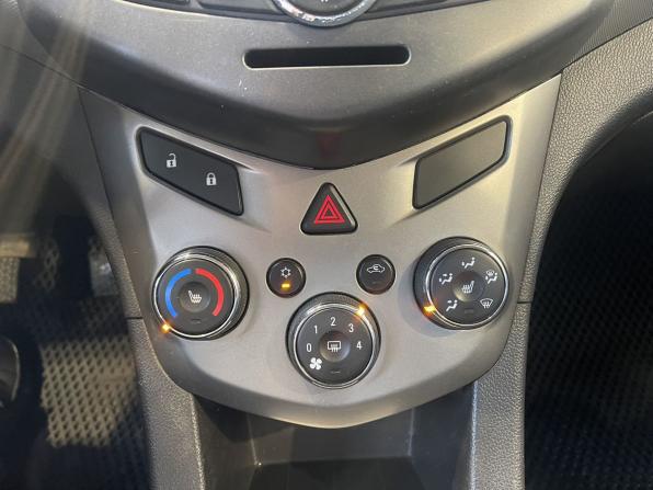 Chevrolet Aveo II с пробегом 2012 года, цена 549 000 рублей, 122547 км, седан, Автокод Объявления