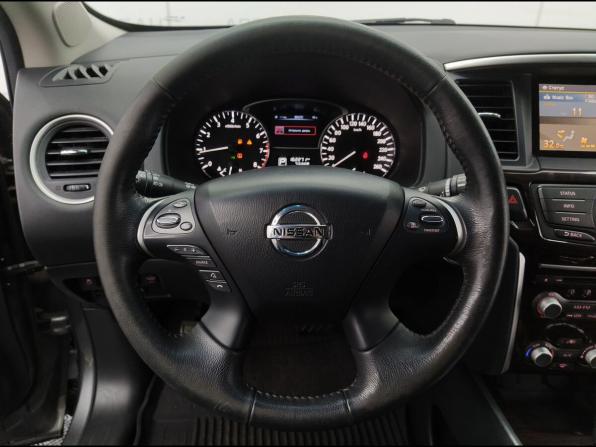 Nissan Pathfinder IV с пробегом 2015 года, цена 1 819 000 рублей, 162371 км, внедорожник, Автокод Объявления