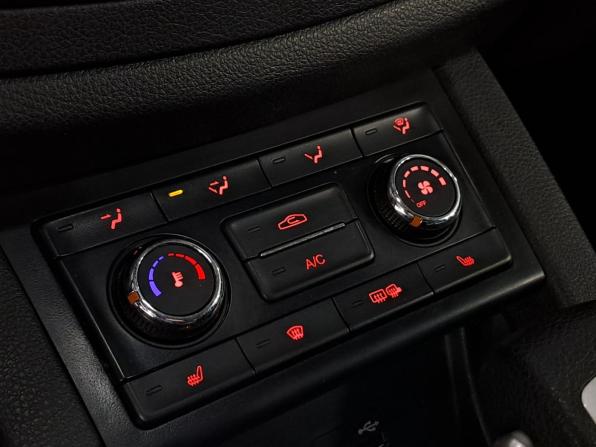 FAW Besturn X40 I с пробегом 2019 года, цена 990 000 рублей, 255700 км, внедорожник, Автокод Объявления