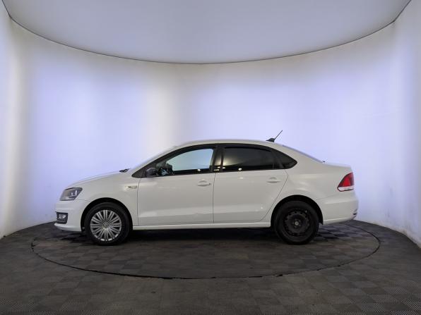 Volkswagen Polo V Рестайлинг с пробегом 2018 года, цена 1 100 000 рублей, 103613 км, седан, Автокод Объявления